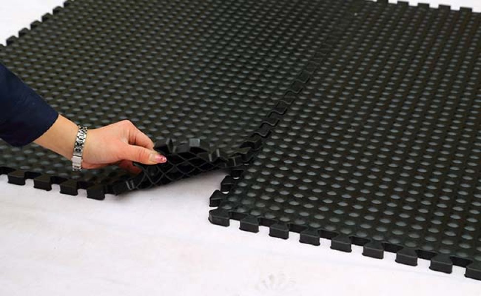 interlocking anti fatigue matbubble matdome mats