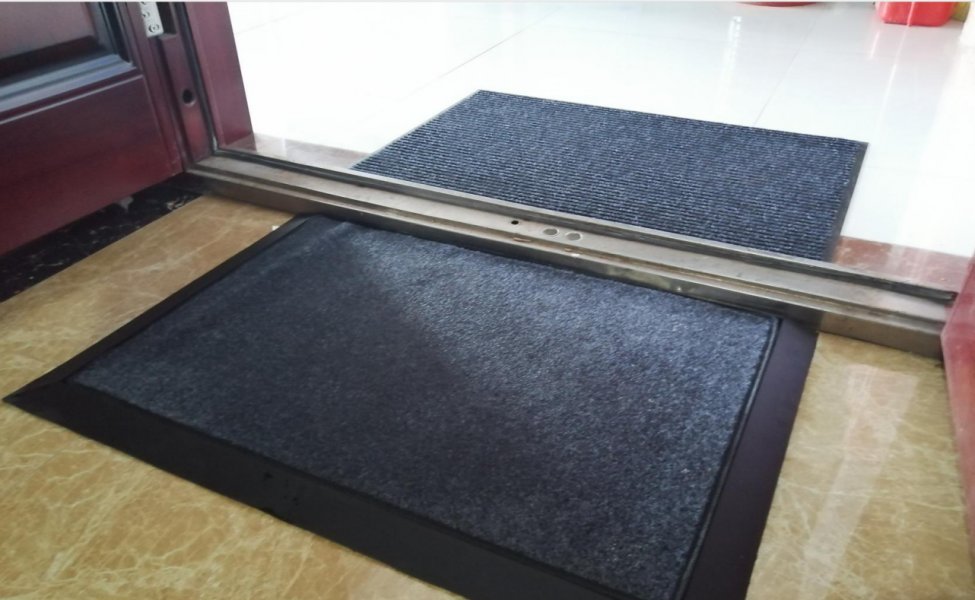 Flexible Rubber Scrapers Sanitizing Footbath Mat for Outdoor Entry - China Foot  Bath Mat and Disinfecting Foot Bath price